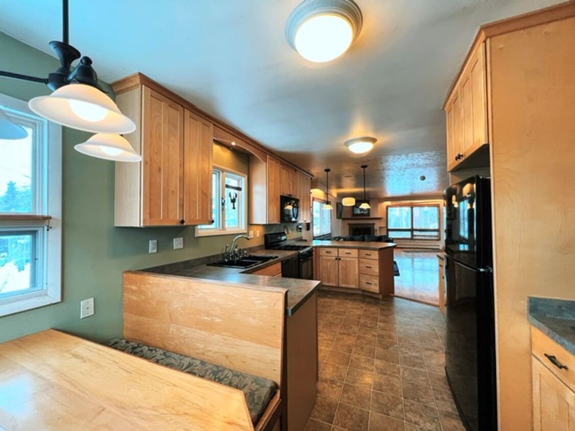 Foto principal - Spacious Midtown Two Bedroom with Utilitie...