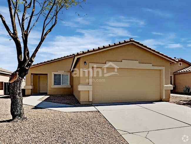 Building Photo - 2165 W Burlwood Way