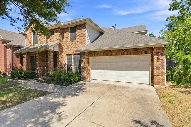 Building Photo - 15201 Calaveras Dr