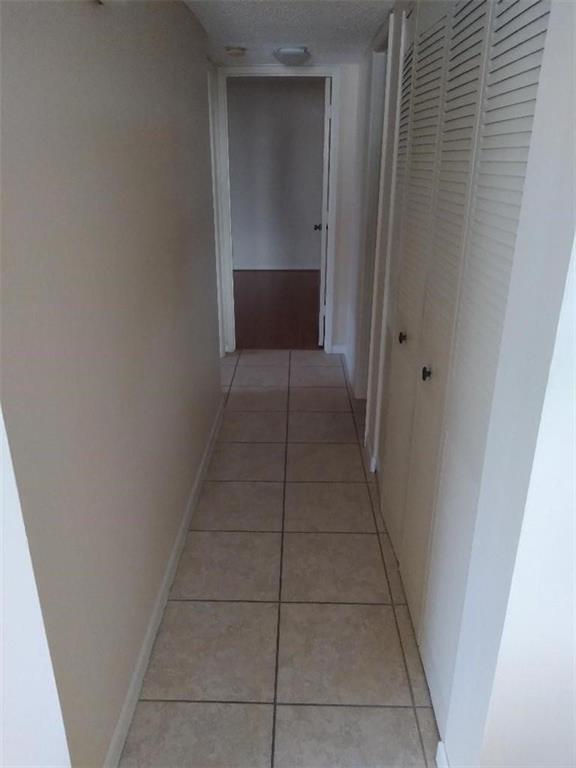 Building Photo - 115 Gardens Dr