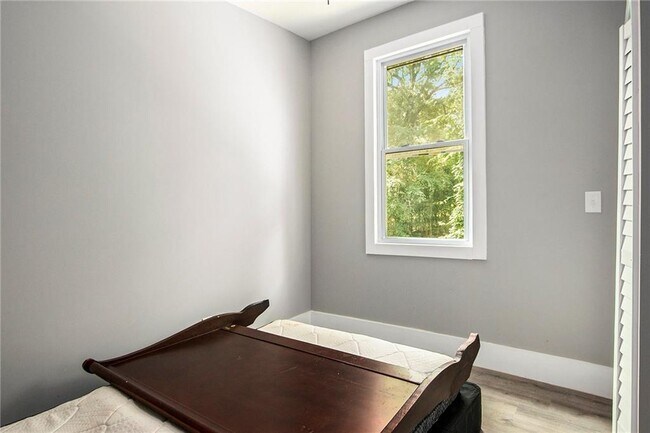 Foto del edificio - 2243 Spink St NW