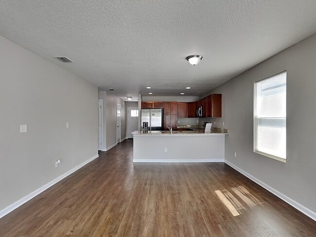 Foto del edificio - 5284 Walkers Ridge Dr