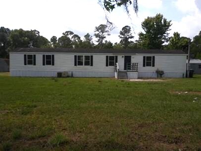 Foto principal - 13295 Commonwealth Ave N