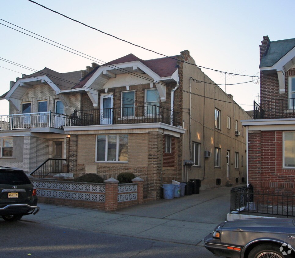 Primary Photo - 7703 16th Ave