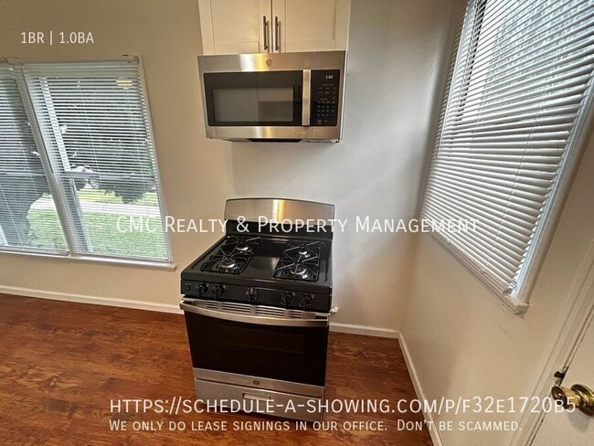 Foto del edificio - 4518 N Banner Dr