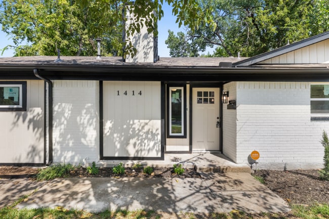 Building Photo - 1414 Timberlake Cir