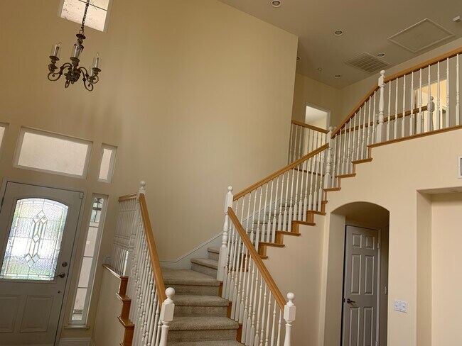 Building Photo - 319 Collard Way
