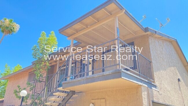Building Photo - 1069 N 84th Pl