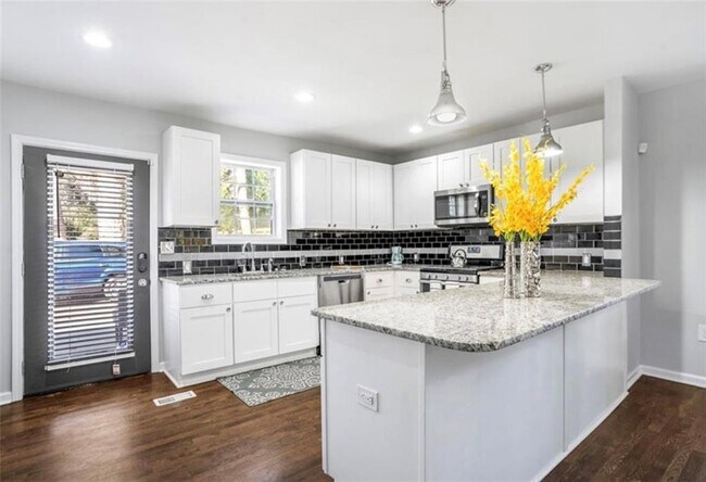 Foto del edificio - 1277 Blvd Lorraine SW