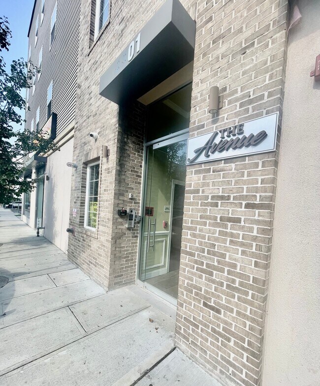 Building Photo - 4401 BERGENLINE Ave
