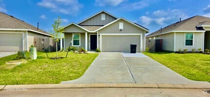 Building Photo - 22807 Prairie Dog Rd