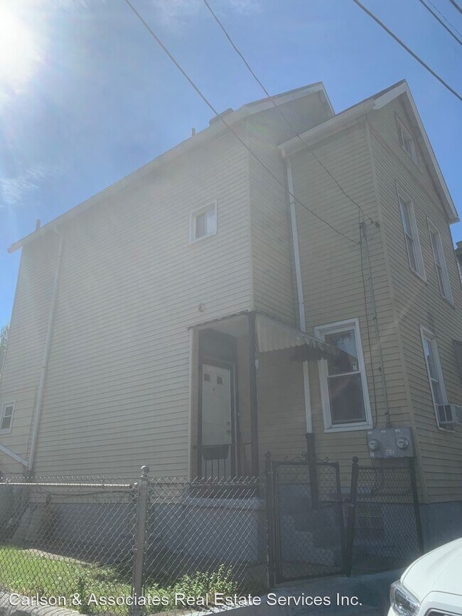 Foto del edificio - 2 br, 1 bath House - 2021 s 18th st