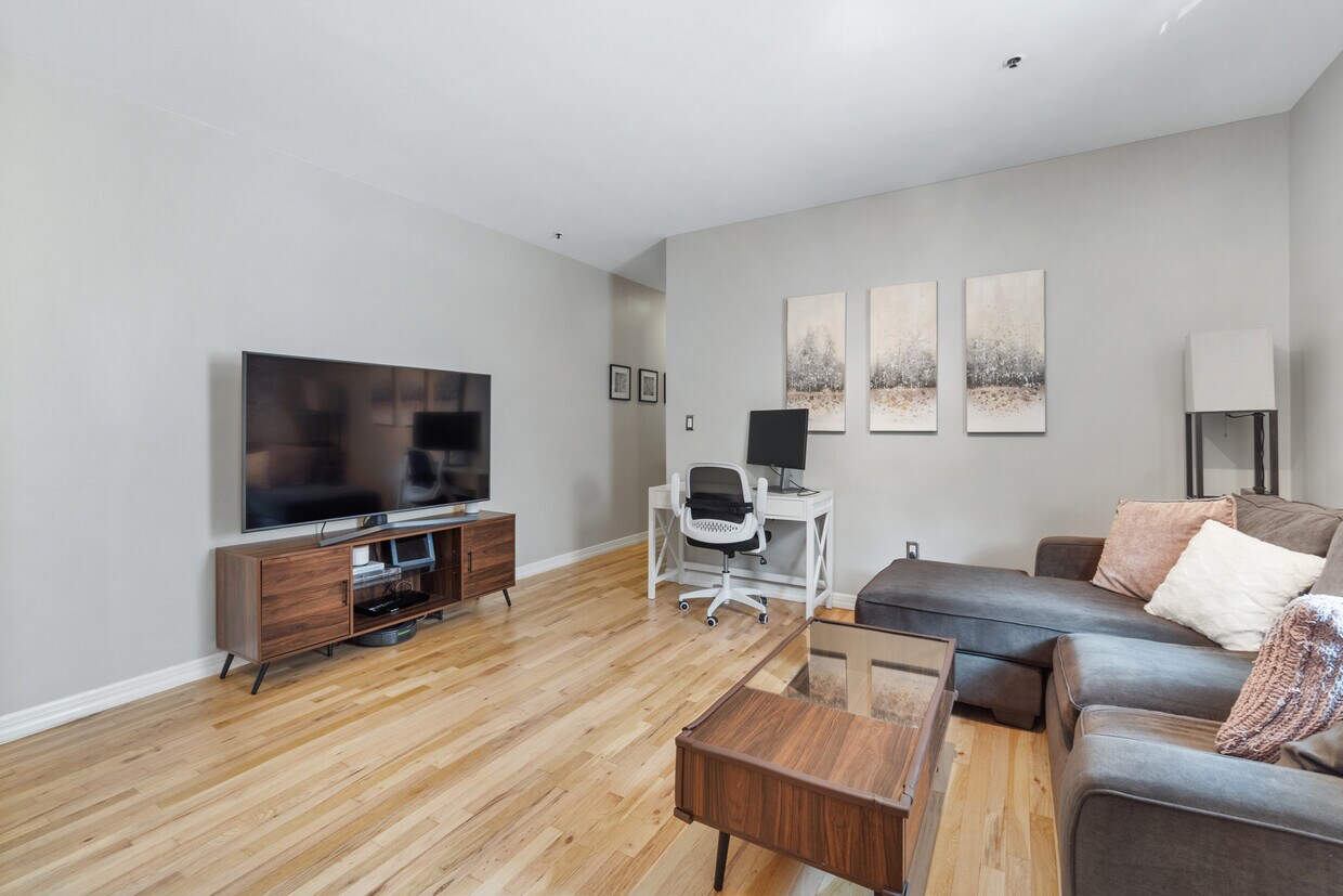 Foto principal - 601 Monroe St