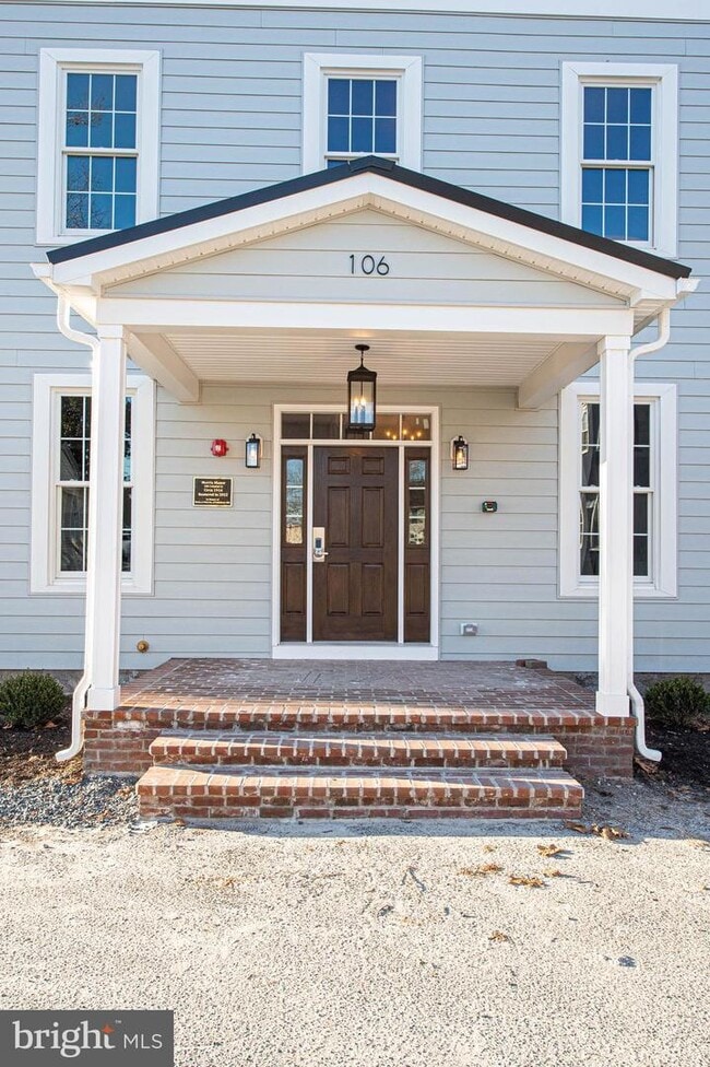 106 Colonial Ct Unit 3, Salisbury, MD 21801 Room for Rent in