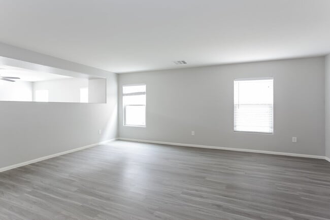 Building Photo - 6586 Pacific Screech Pl