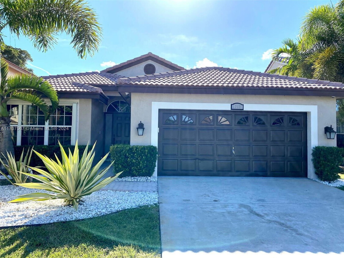 Foto principal - 1362 SW 178th Way