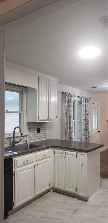Foto del edificio - 1317 Hillside Ct