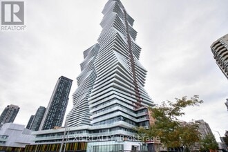 Building Photo - 3883-3883 Quartz Rd