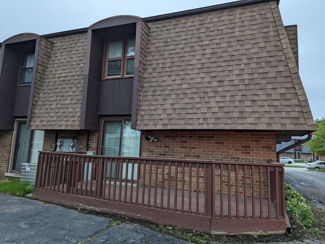 12813 Ave Unit F, Chicago, IL 60803 Condo for Rent in Chicago