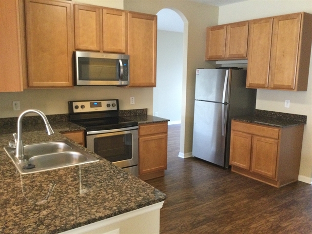Building Photo - 9253 Black Thorn Loop