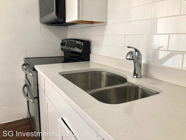 Foto del edificio - 4592 Everett Ct