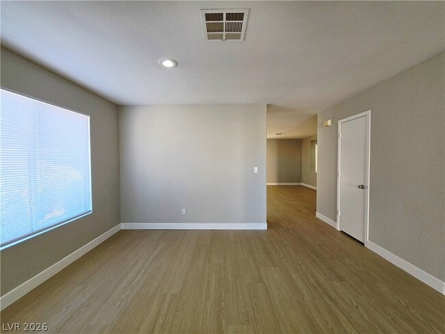 Building Photo - 5929 Forest Creek Rd