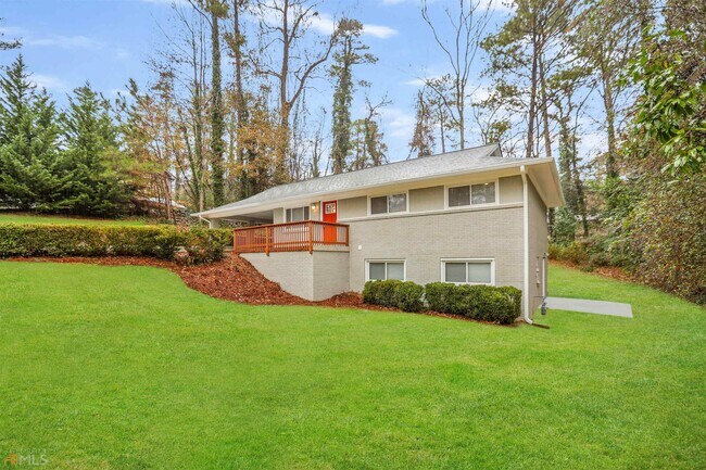 Building Photo - 5161 Thistle Rd SE