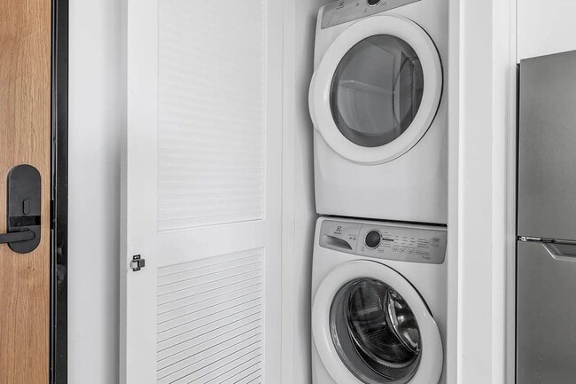 Interior Photo - Miles at Harvard | Live Simply ||Co-Living