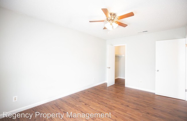 Foto del edificio - 5707 Cougar Dr