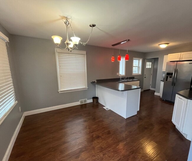 Building Photo - Charming 2 bedroom in Alton