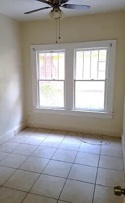 Building Photo - 1718 4th Ave E