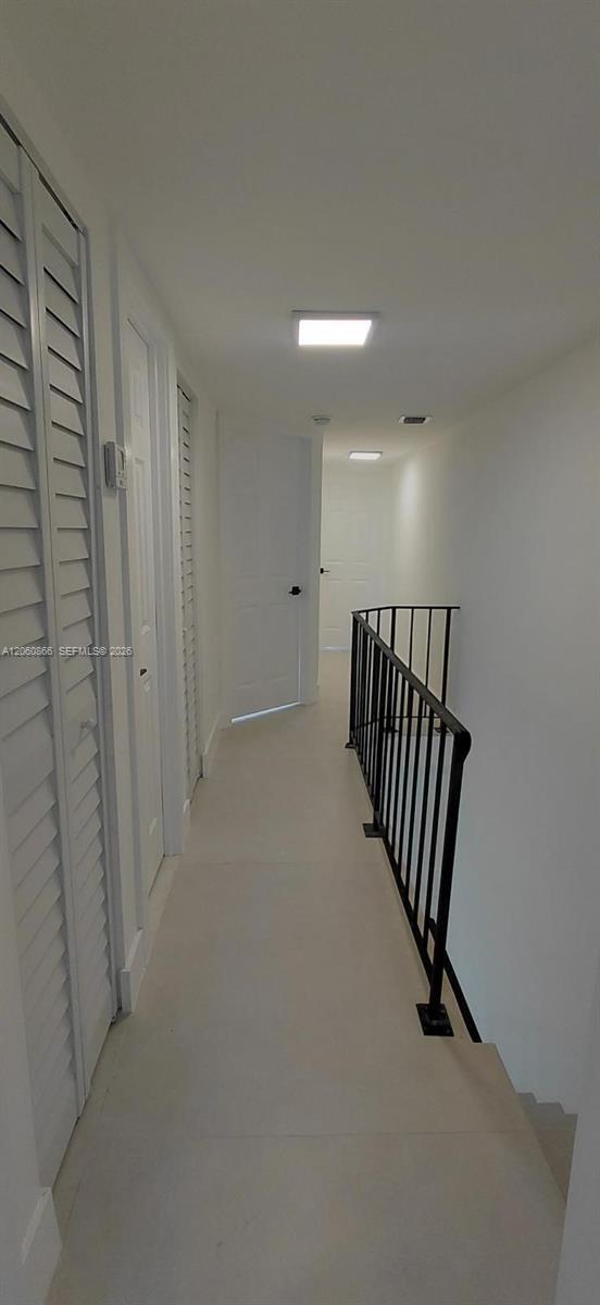 Foto del edificio - 1115 W 38th Terrace