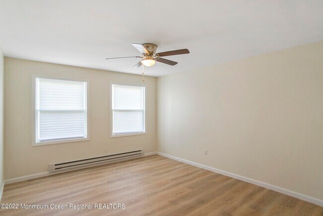 Building Photo - 51 Piazza Vittoria