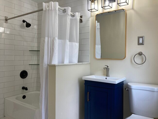 Foto del edificio - 218 Evergreen Ave