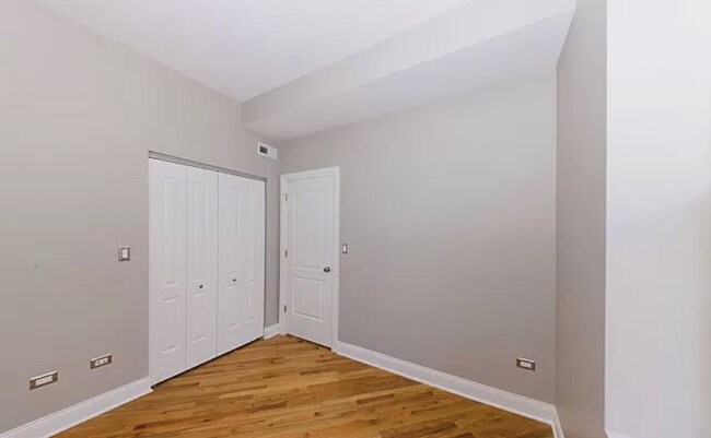 Foto del edificio - 2723 N Monticello-3