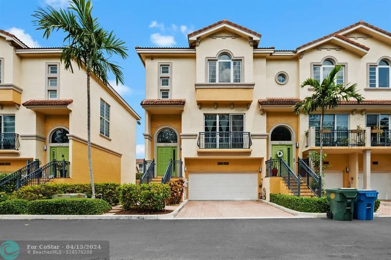 Foto principal - 2001 Coral Heights Blvd
