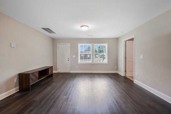 Foto del edificio - 912 Joyner St