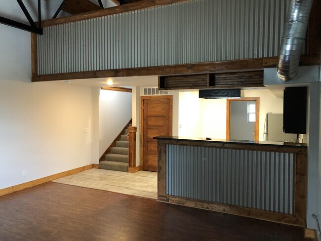 Foto del edificio - 320 S 7th St
