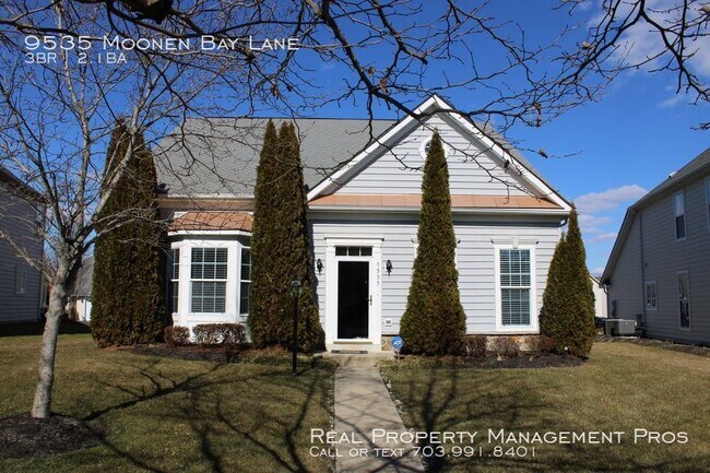 Foto del edificio - 9535 Moonen Bay Ln