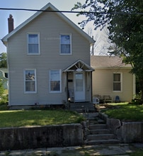 Building Photo - 429 S Chicago Ave