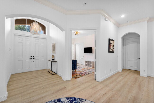 Foto del edificio - 2068 Wightman Dr