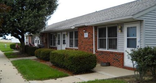 Building Photo - 1045 Halbedel St