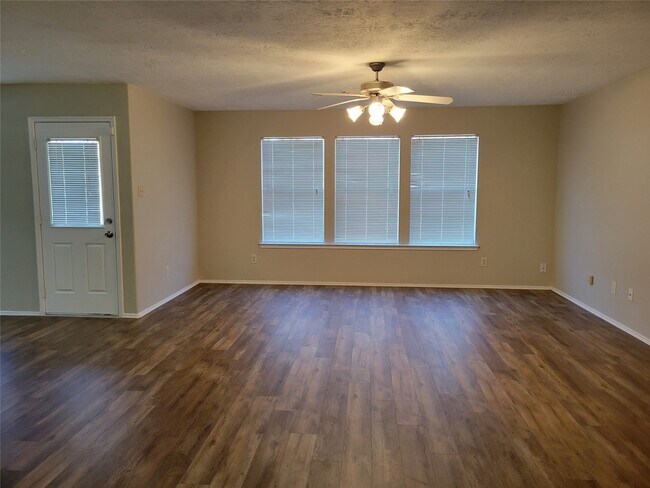 Foto del edificio - 19426 Old Barngate Ln