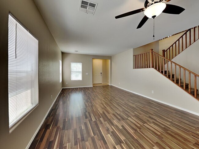 Foto del edificio - 13560 W Watson Ln