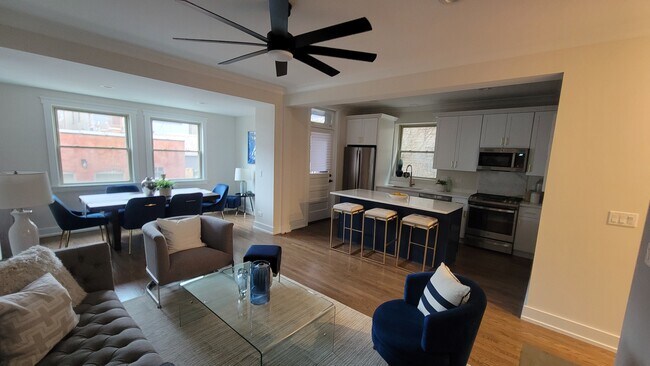 Foto del edificio - 6431 N Wayne Ave