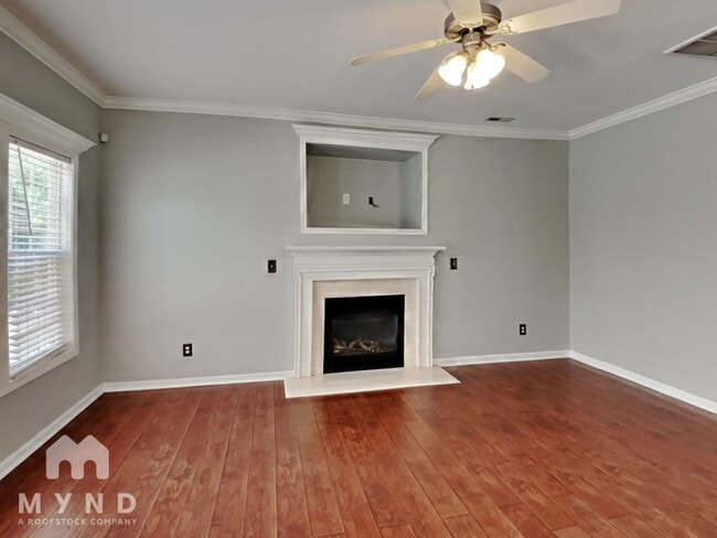 Foto del edificio - 5821 Wynmore Road