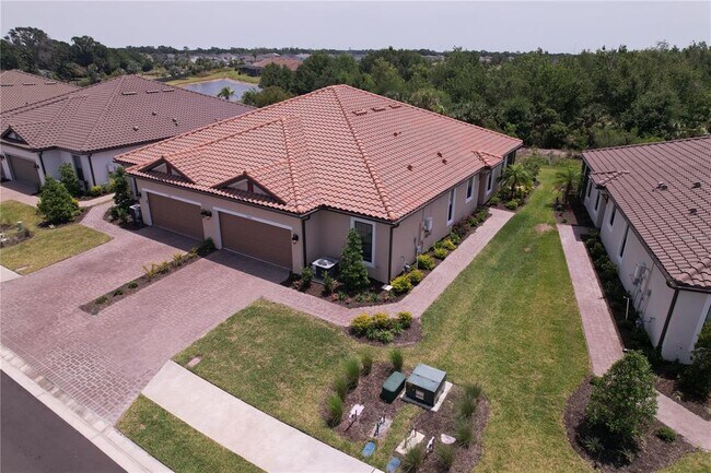 Building Photo - 5327 Rushmere Ct