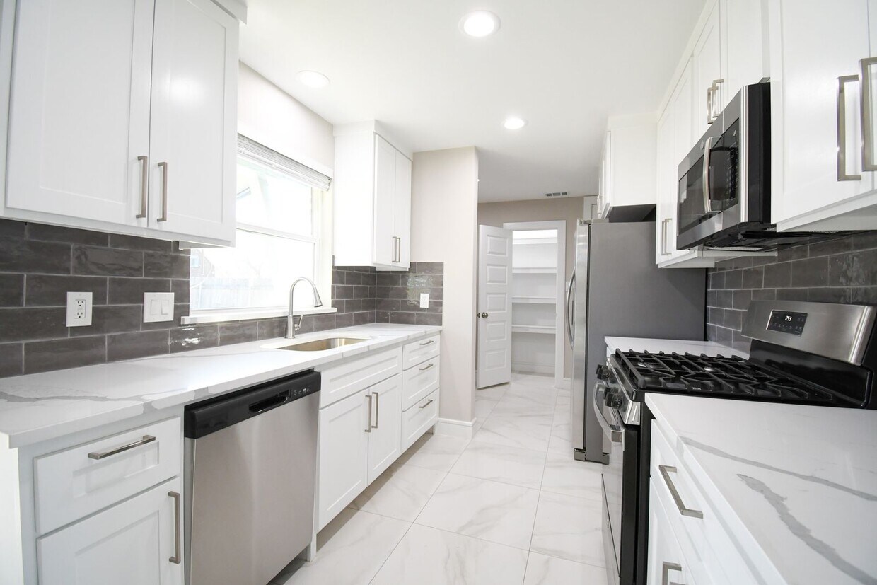 Primary Photo - NEWLY REMODELED 4 bedroom