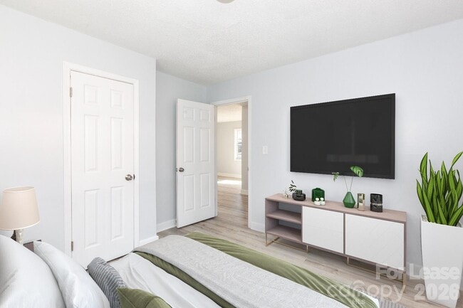 Foto del edificio - 4517 Helena St