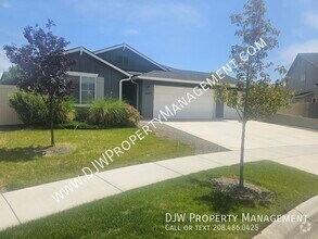 Building Photo - 16875 N Lowerfield Loop